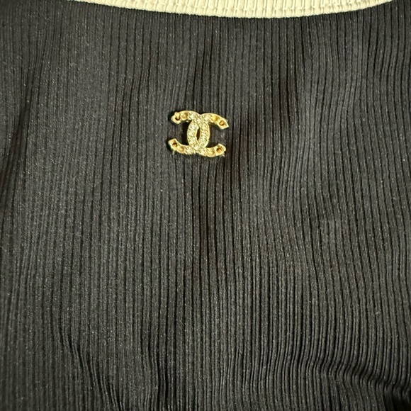 CHANEL 22S BLACK ECRU TWO PIECE
SWIMSUIT JEWELED - Picture 5 of 11